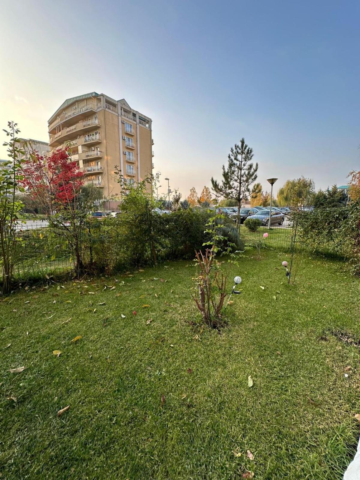 La Dolce Vita Apartment Stefanestii de Jos Luaran gambar